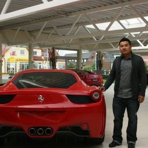 Meet your Posher, Sky